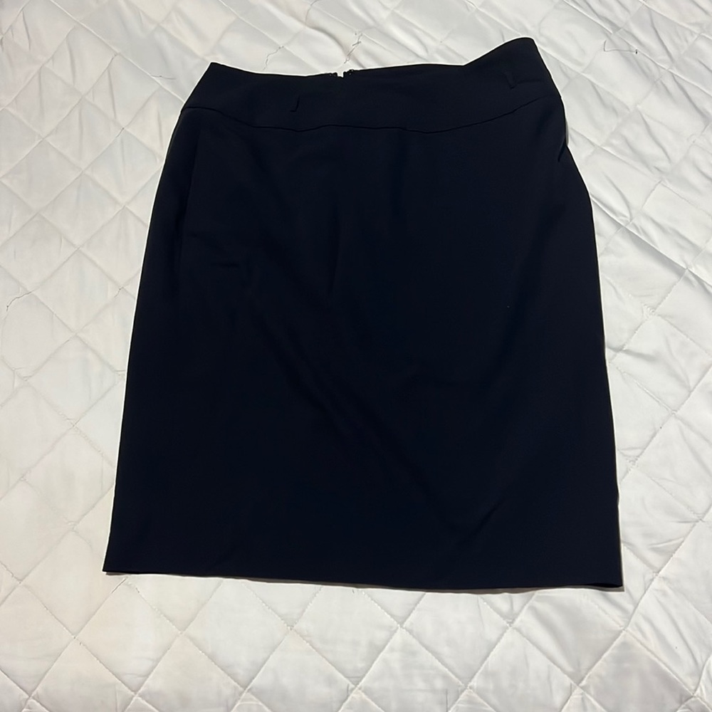 Liz Claiborne Career Black Pencil Skirt size 6